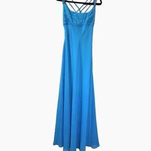 VTG Blue Y2K Floral Embroidered
Babydoll Maxi S Dress 90s USA
Hoco Sorority Rush